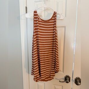 Old Navy. Size XL. Tunic tank top.